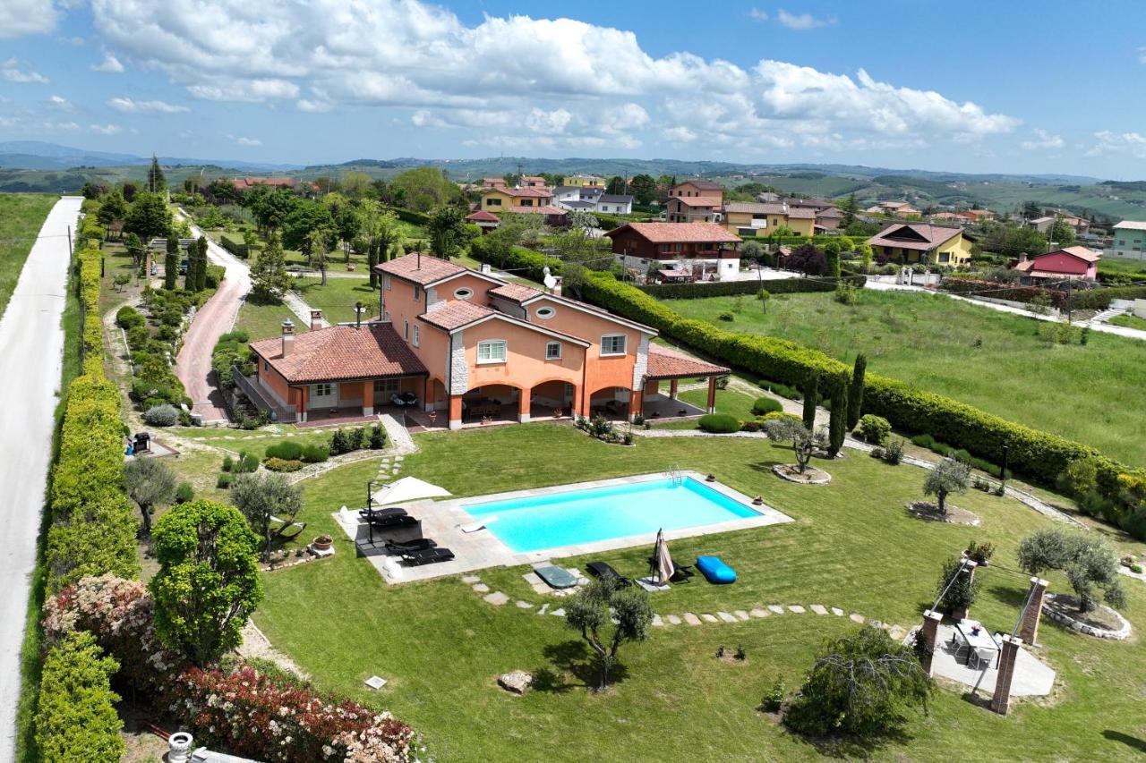 Villa Ruffo Кампобасо Екстериор снимка