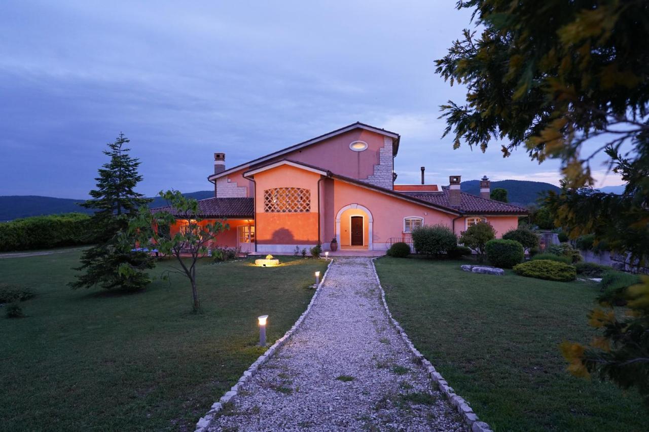 Villa Ruffo Кампобасо Екстериор снимка